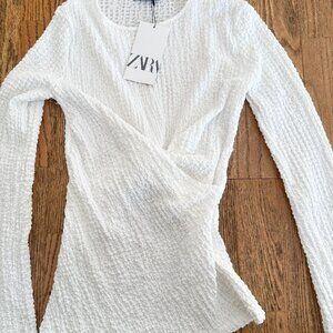 NWT ZARA WHITE TEXTURED JERSEY TOP W GATHERED DETAILS S 1165 / 173